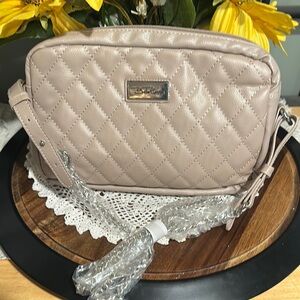 Bella Russo Tan/Light Pink Quilted Crossbody Bag With Chain Strap NWOT